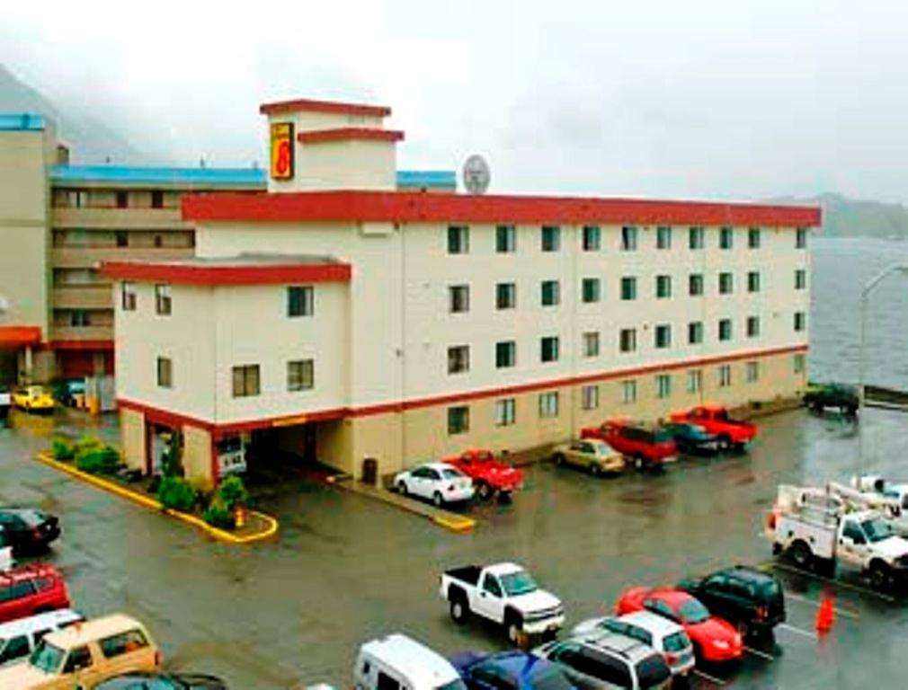 Super 8 by Wyndham Ketchikan Eksteriør billede