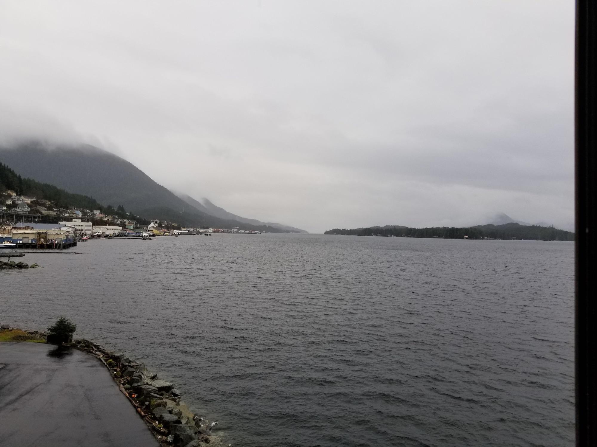 Super 8 by Wyndham Ketchikan Eksteriør billede