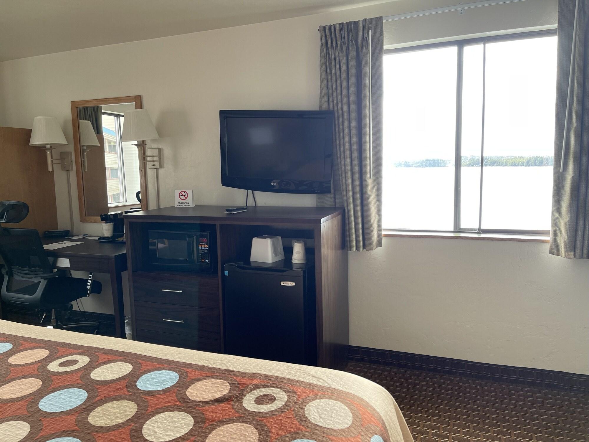 Super 8 by Wyndham Ketchikan Eksteriør billede